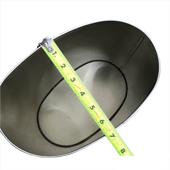 Tin Metal Oval Waste Basket Trash Can Girls’ Art Print -Ginny - Picture 5 of 15